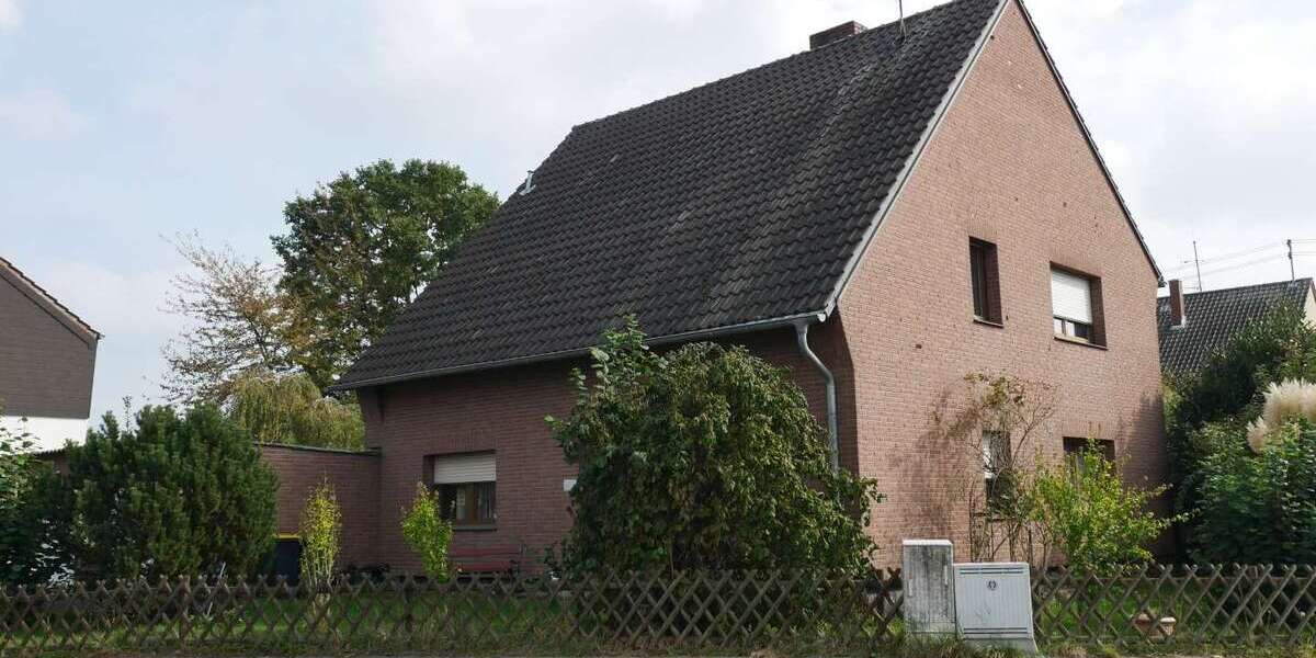 Einfamilienhaus Sankt Augustin - 6 Zimmer, 157 m&sup2;, 599.000&euro; | Angebot:24834809