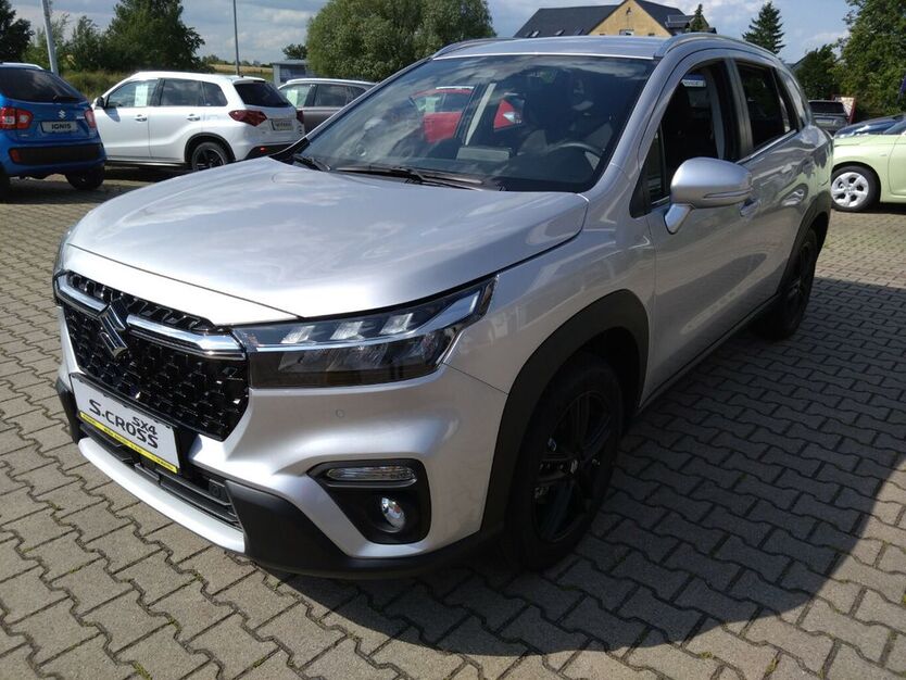Suzuki (SX4) S-Cross 2.607 km 26.555 € Burgstädt 09217
