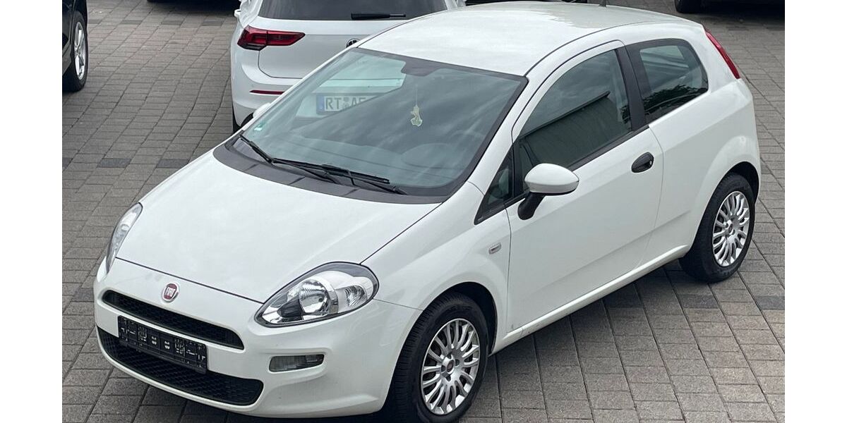 Fiat Punto 151.300 km 2.490 &euro; Reutlingen 72770