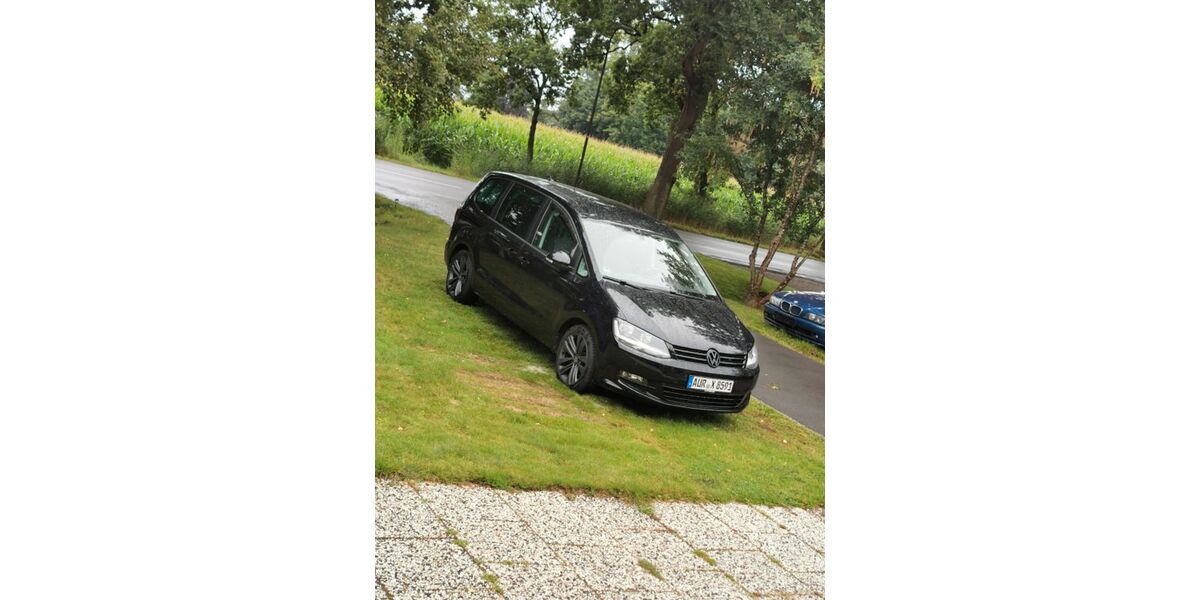 VW Sharan 228.400 km 8.888 &euro; Südbrookmerland 26624