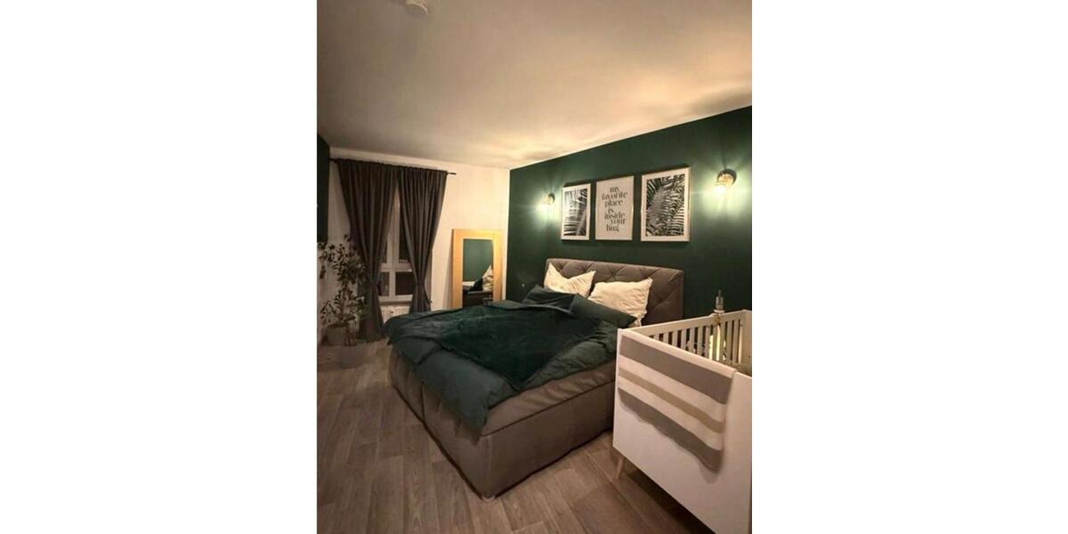 Dachgeschoßwohnung Cottbus - 3 Zimmer, 90 m&sup2;, 950&euro; | Angebot:25378951