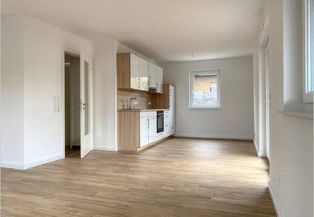 Etagenwohnung Oldenburg Eversten - 2 Zimmer, 87 m&sup2;, 1.100&euro; | Angebot:26805511