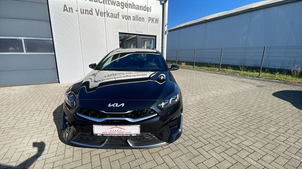 Kia ceed Sportswagon 18.700 km 24.500 &euro; Bedburg-Hau 47551