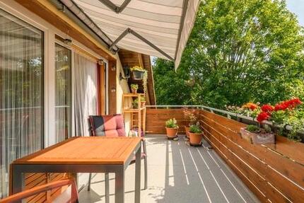 Schöne 6-Zi-DG Wohnung mit 2 Balkonen und Garage 6 zimmer