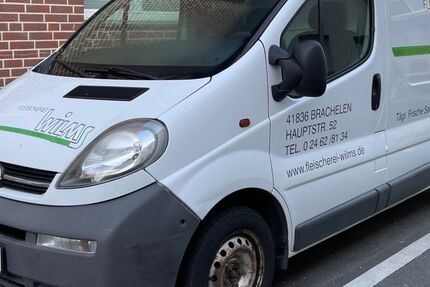 Opel Vivaro 242.418 km 5.999 &euro; Hückelhoven 41836