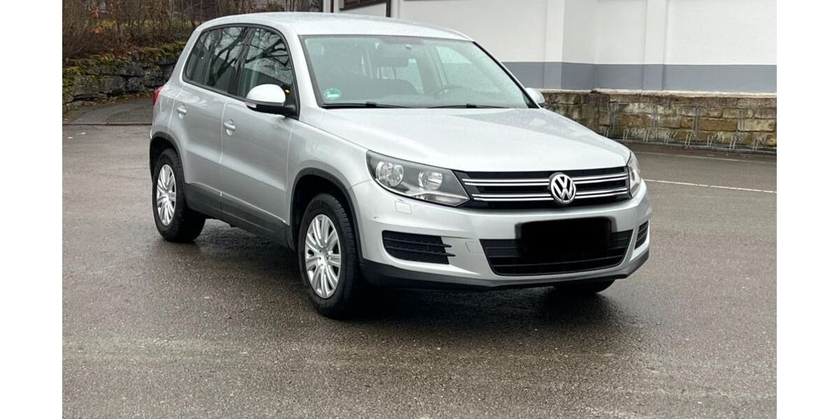 VW Tiguan 124.000 km 9.999 &euro; Sulz am Neckar 72172