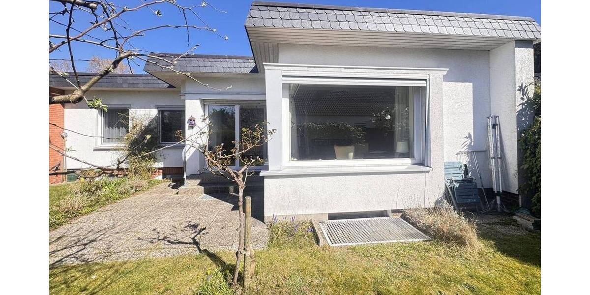 Bungalow Bad Schwartau - 3 Zimmer, 96 m&sup2;, 379.000&euro; | Angebot:26218175