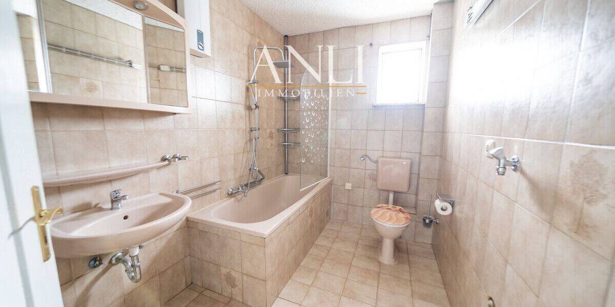 Mehrfamilienhaus, Wohnhaus Vöhringen - 1 Zimmer, 181 m&sup2;, 295.000&euro; | Angebot:26778784
