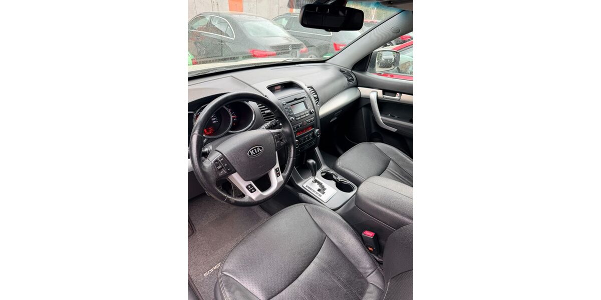 Kia Sorento 136.000 km 9.980 &euro; Neustadt an der Donau 93333