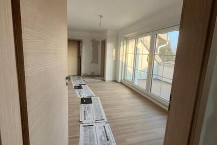 Neubau nachhaltige helle Wohnung DG Besichtgung erst ab der 07KW! 2 zimmer