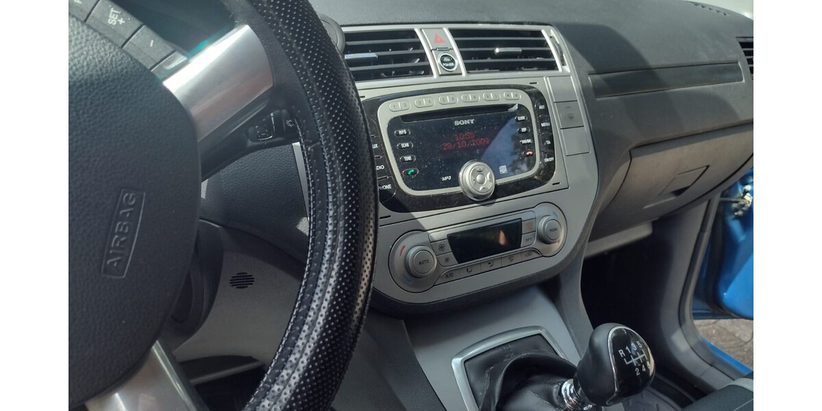 Ford Kuga 198.615 km 8.800 &euro; Celle 29221