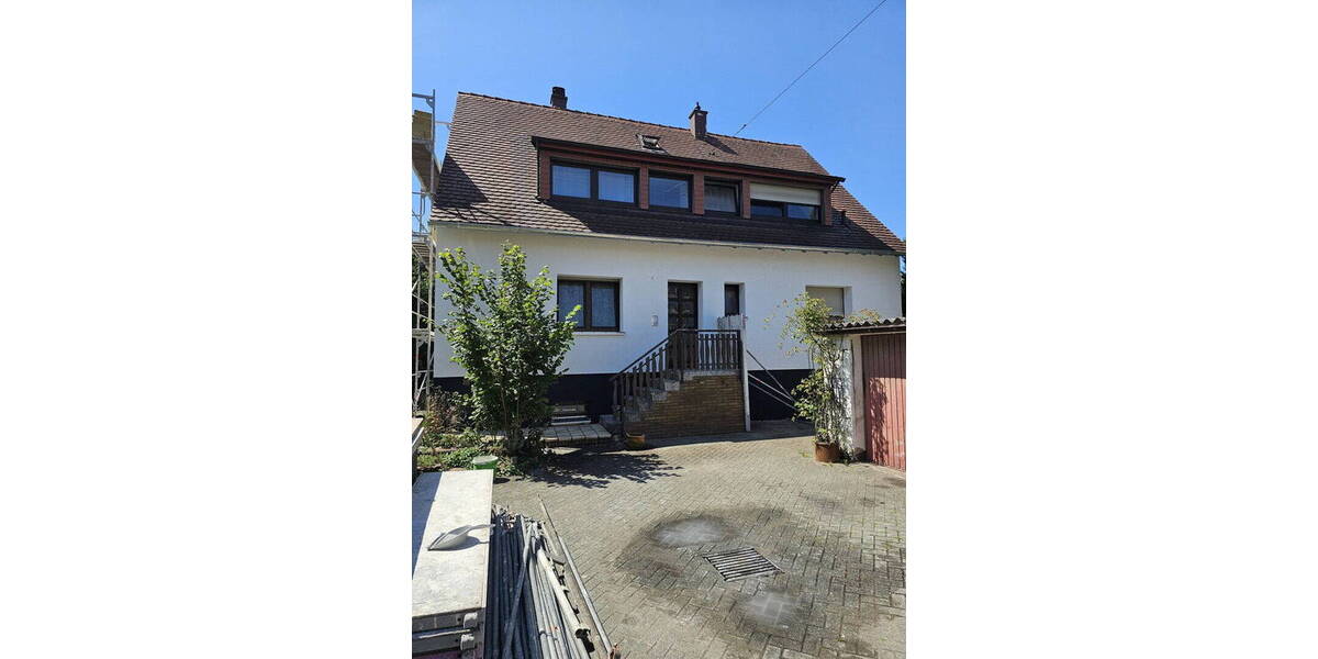 Mehrfamilienhaus, Wohnhaus Karlsruhe Knielingen - 7 Zimmer, 164 m&sup2;, 615.000&euro; | Angebot:26016288