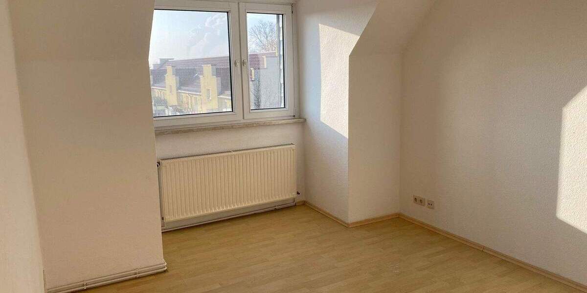 Zimmer Halle (Saale) Damaschkestraße - 2 Zimmer, 55 m&sup2;, 460&euro; | Angebot:26306160