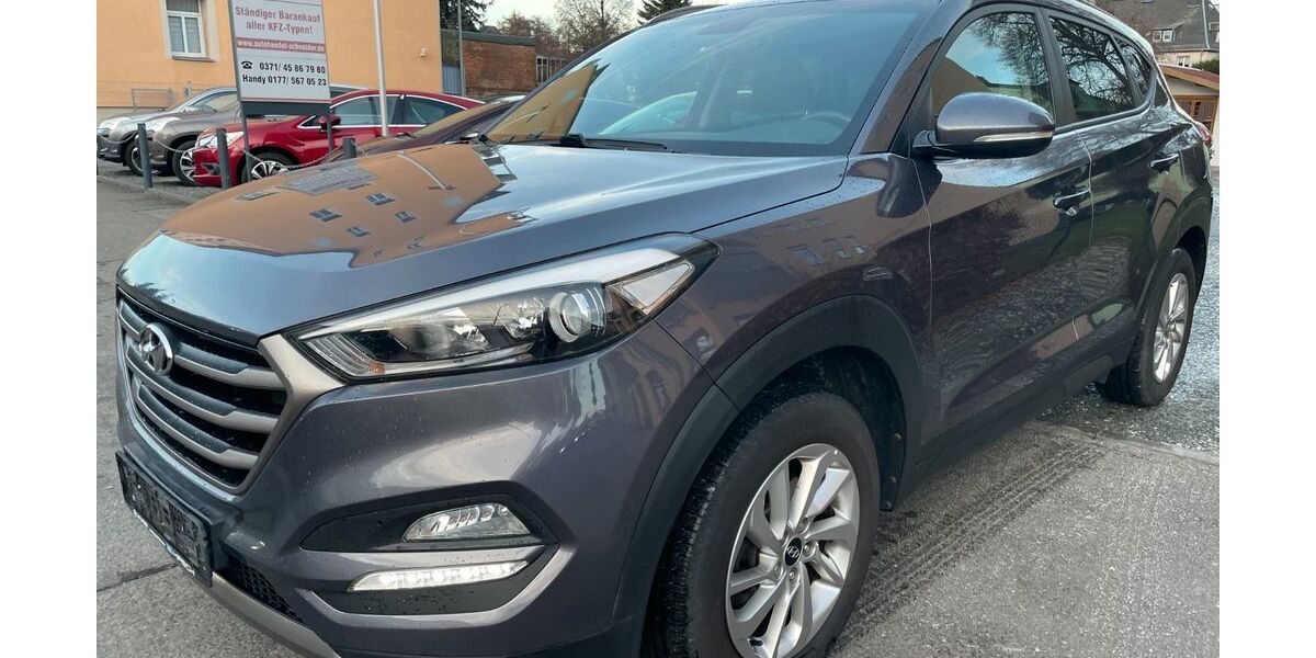 Hyundai TUCSON 112.000 km 12.000 € Chemnitz 09114