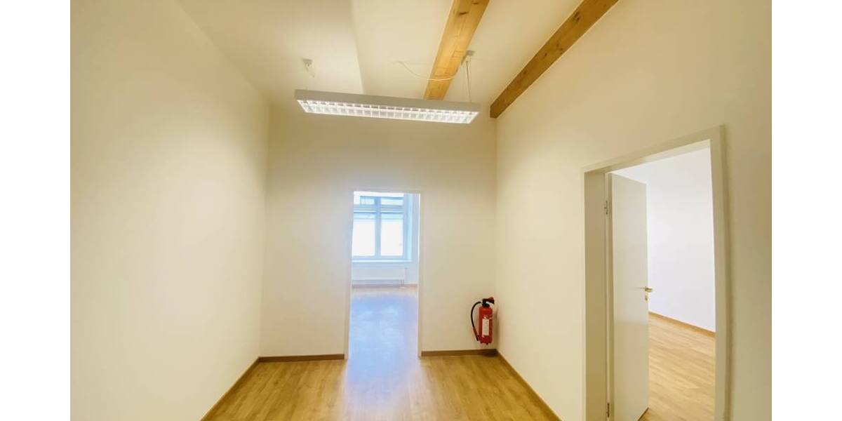 Mehrfamilienhaus, Wohnhaus Traunstein - 2.490.000&euro; | Angebot:25703637