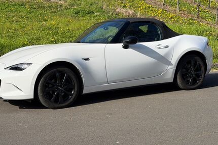 Mazda MX-5 45.000 km 18.990 &euro; Bausendorf 54538