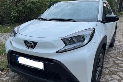 Toyota Aygo (X) 18.000 km 12.990 &euro; Berlin 13403