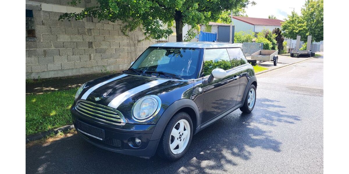 Mini Cooper 200.000 km 2.900 &euro; Sailauf 63877