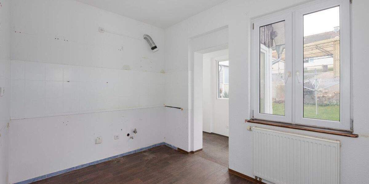 Mehrfamilienhaus, Wohnhaus Birkenfeld - 7 Zimmer, 144 m&sup2;, 399.000&euro; | Angebot:24873998