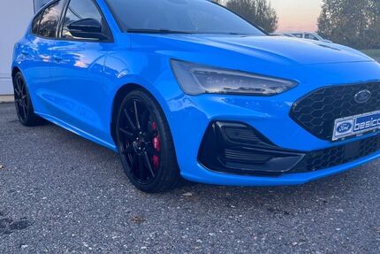 Ford Focus 26.000 km 42.790 &euro; Glauchau 08371