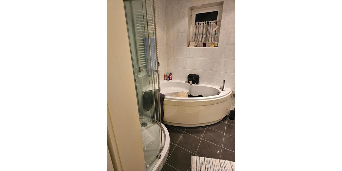 Etagenwohnung Ober-Ramstadt Ramstadt - 4 Zimmer, 90 m&sup2;, 950&euro; | Angebot:24840546