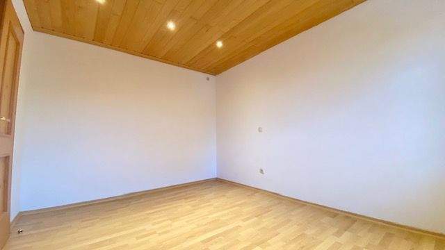 Etagenwohnung Piding Mauthausen - 2 Zimmer, 63 m&sup2;, 650&euro; | Angebot:25524619