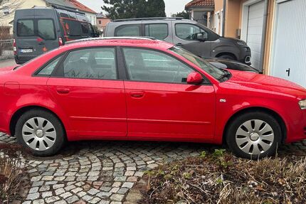 Audi A4 174.000 km 5.600 € Grossmehring 85098