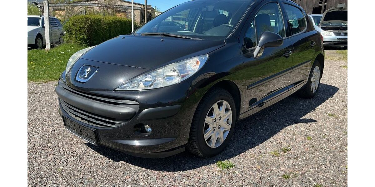 Peugeot 207 132.000 km 1.350 &euro; Leipzig 04159