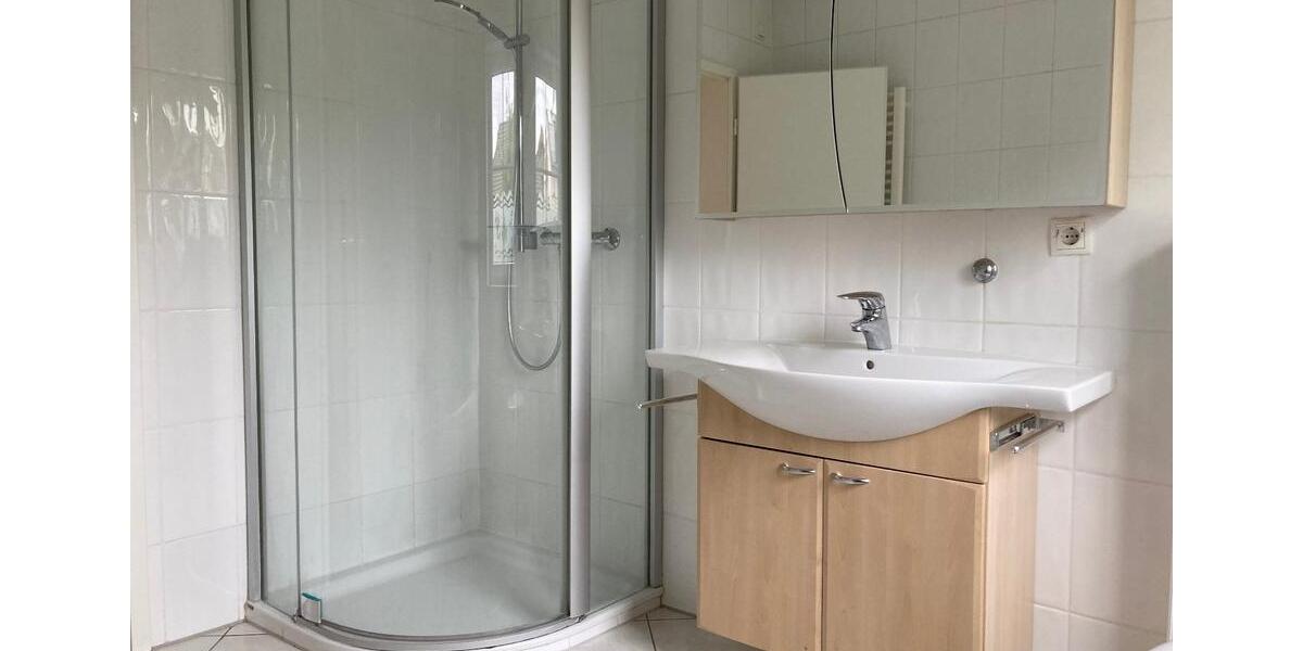 Etagenwohnung Niestetal - 3 Zimmer, 108 m&sup2;, 1.250&euro; | Angebot:25271236