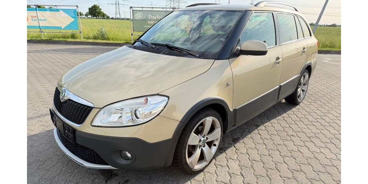 Skoda Fabia 250.000 km 2.499 &euro; Berlin 12681