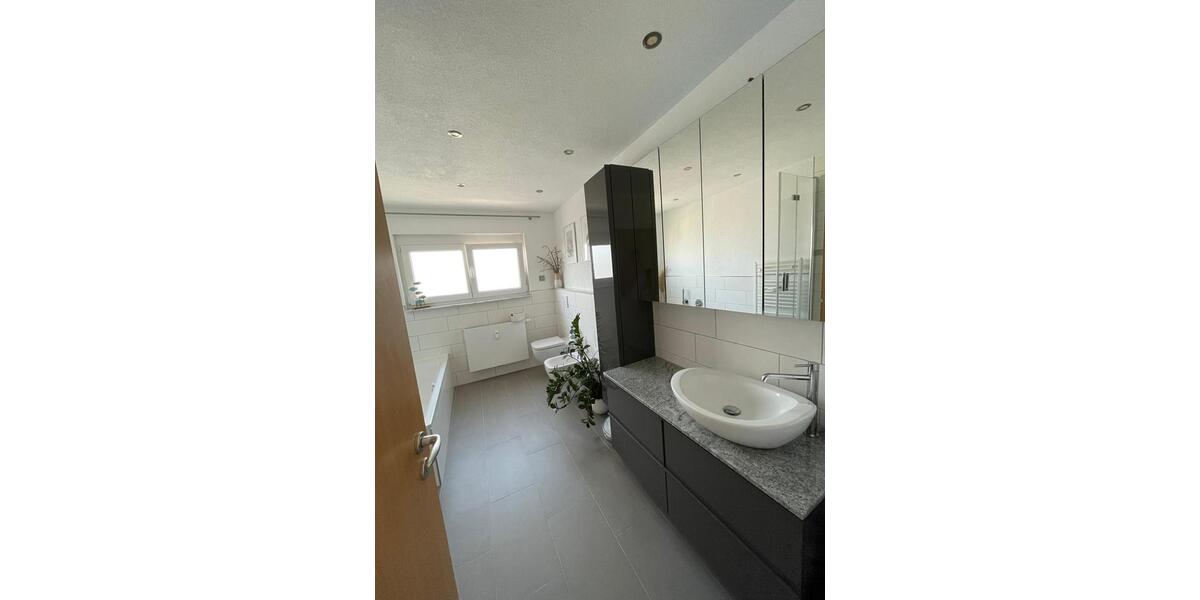 Dachgeschoßwohnung Dornstadt - 3.5 Zimmer, 92 m&sup2;, 399.000&euro; | Angebot:26824178