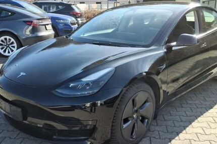 Tesla Model 3 86.502 km 24.950 &euro; Steinbach-Hallenberg OT Herges-Hallenberg 98587