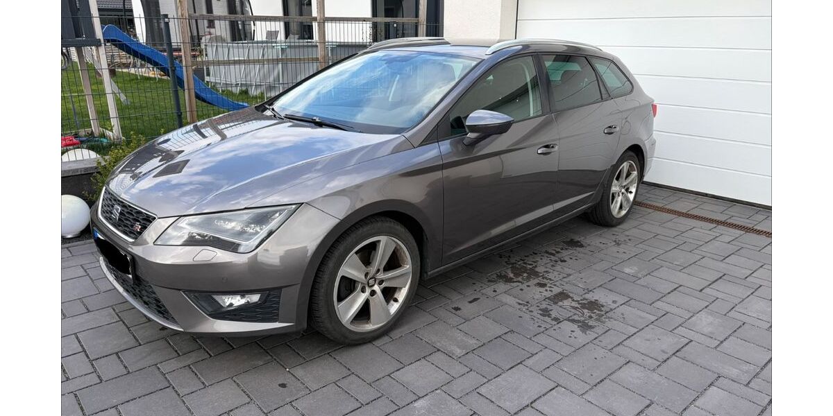 Seat Leon 165.000 km 8.400 &euro; Schkopau 06258