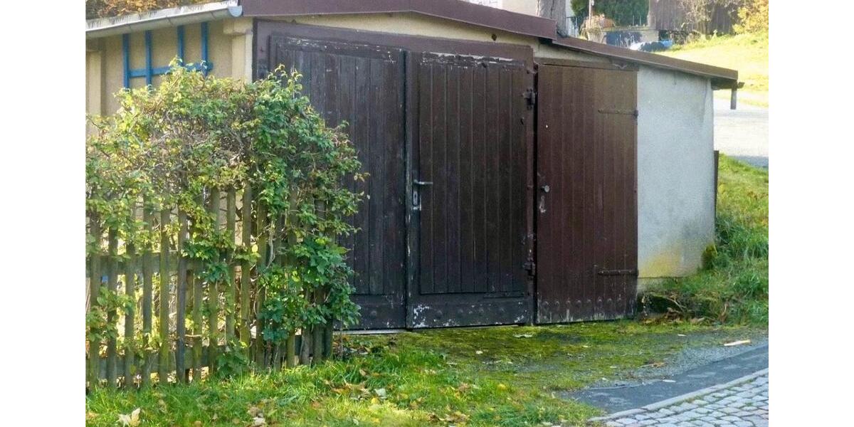 Einfamilienhaus Schneeberg - 12 Zimmer, 200 m&sup2;, 65.000&euro; | Angebot:26355984