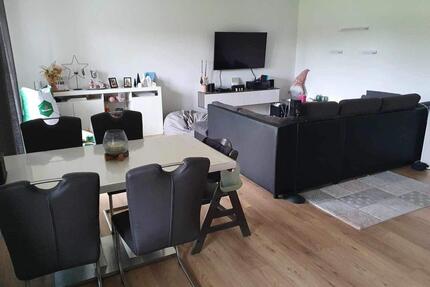 Stilvolle Neubau-Wohnung im Außenbereich von Warburg-Ossendorf