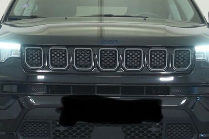 Jeep Compass 128.000 km 17.590 &euro; Wachtberg 53343