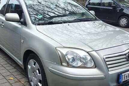 Toyota Avensis 203.000 km 2.999 &euro; Münster 48147
