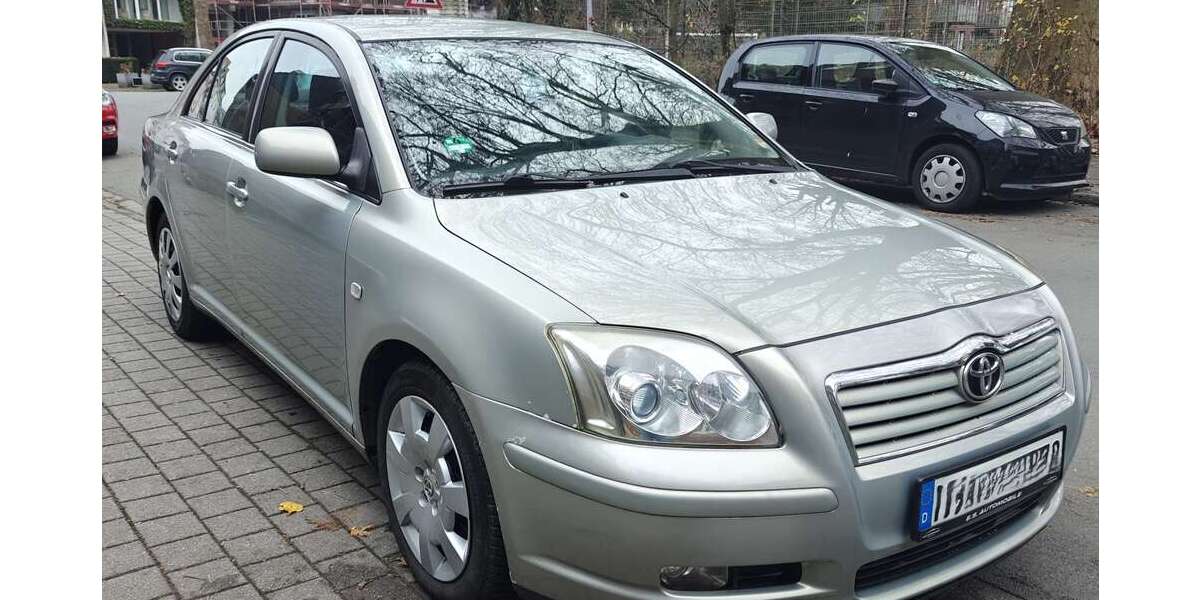 Toyota Avensis 203.000 km 2.999 &euro; Münster 48147