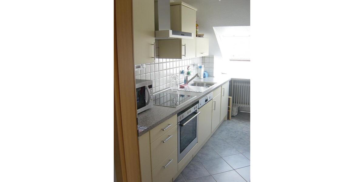 Dachgeschoßwohnung Oberhausen Alstaden - 3.5 Zimmer, 68 m&sup2;, 145.000&euro; | Angebot:26313988