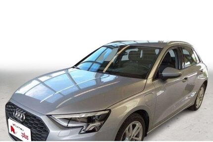 Audi A3 24.662 km 27.690 &euro; Moers-Hülsdonk 47441
