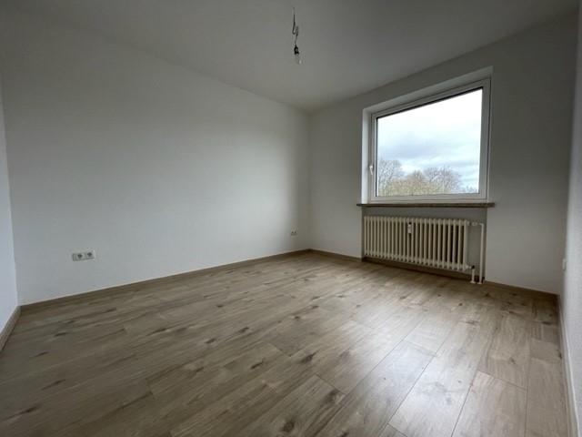 Etagenwohnung Wilhelmshaven Fedderwardergroden - 5 Zimmer, 92 m&sup2;, 629&euro; | Angebot:25963343