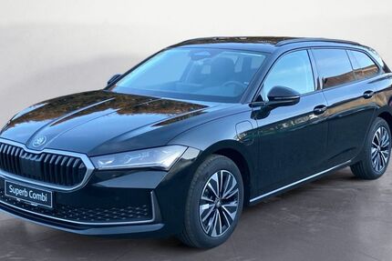 Skoda Superb 6.999 km 44.480 &euro; Balingen 72336