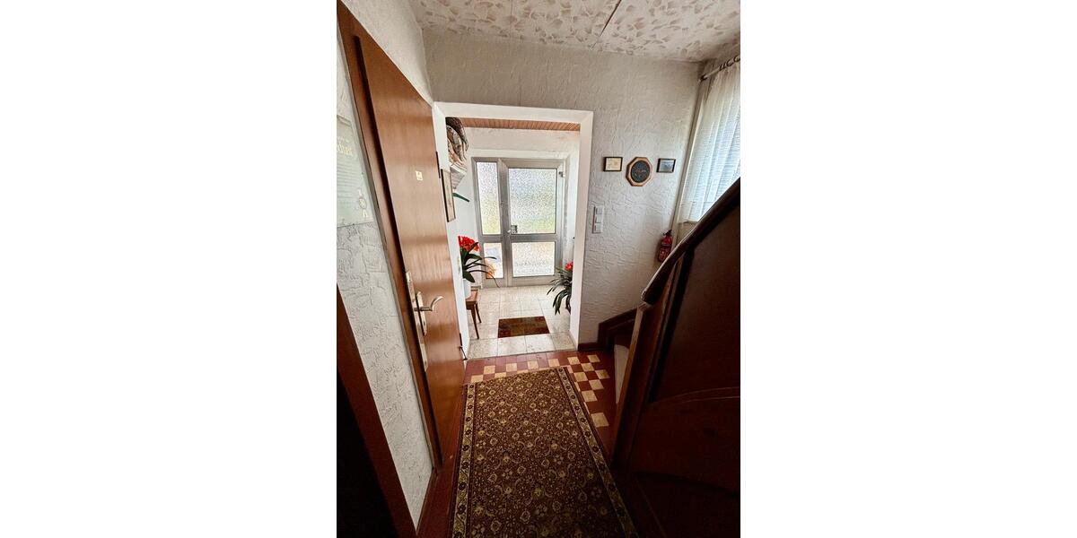 Einfamilienhaus Siegen Weidenau - 6.5 Zimmer, 150 m&sup2;, 324.000&euro; | Angebot:26253376