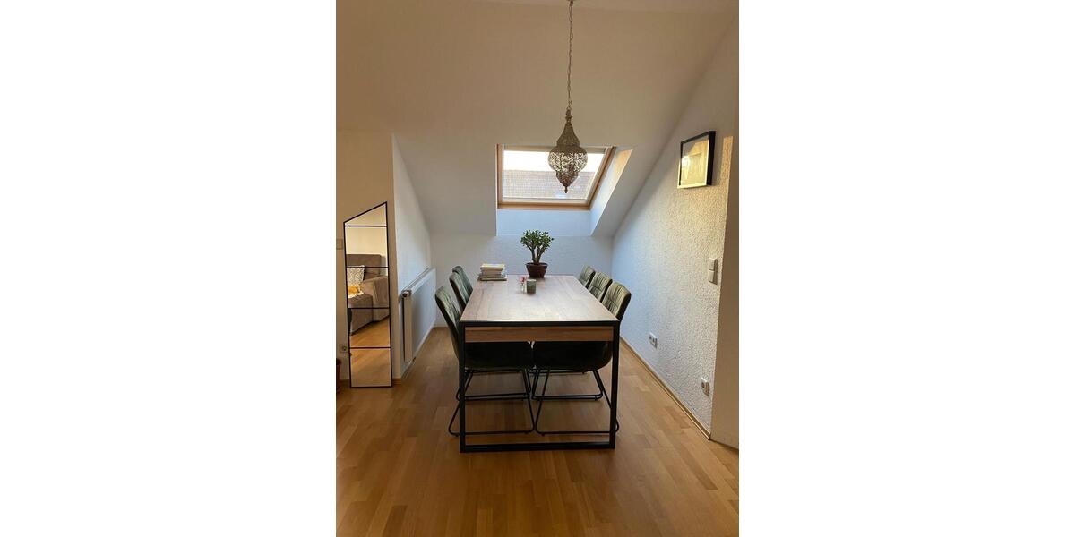 Dachgeschoßwohnung Niederwerrn - 3 Zimmer, 75 m&sup2;, 208.000&euro; | Angebot:26511735