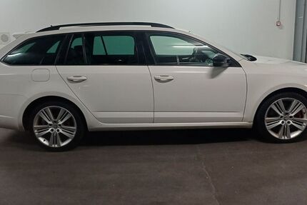 Skoda Octavia 225.000 km 9.200 &euro; Esslingen am Neckar 73733