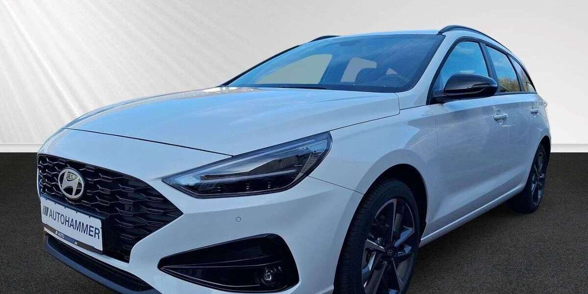 Hyundai i30 9.760 km 24.980 &euro; Radebeul 01445