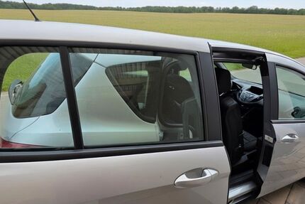 Ford B-Max 26.000 km 6.000 &euro; Groitzsch 04539