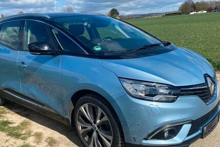 Renault Scenic 117.386 km 8.799 &euro; Wiesbaden 65203