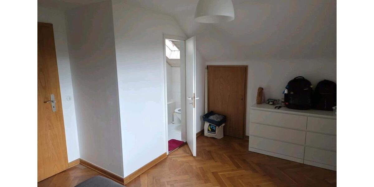 Etagenwohnung Petersberg - 1 Zimmer, 30 m&sup2;, 509&euro; | Angebot:26698322
