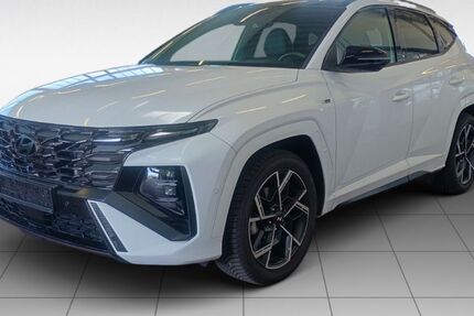 Hyundai TUCSON 16.620 km 36.980 € Dresden / Radebeul 01445